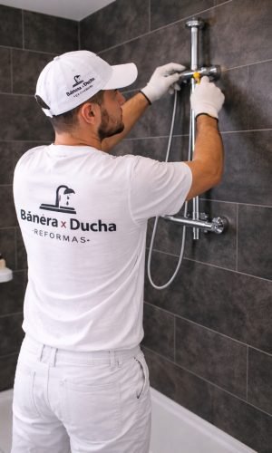 contacto bañera por plato ducha en huelva